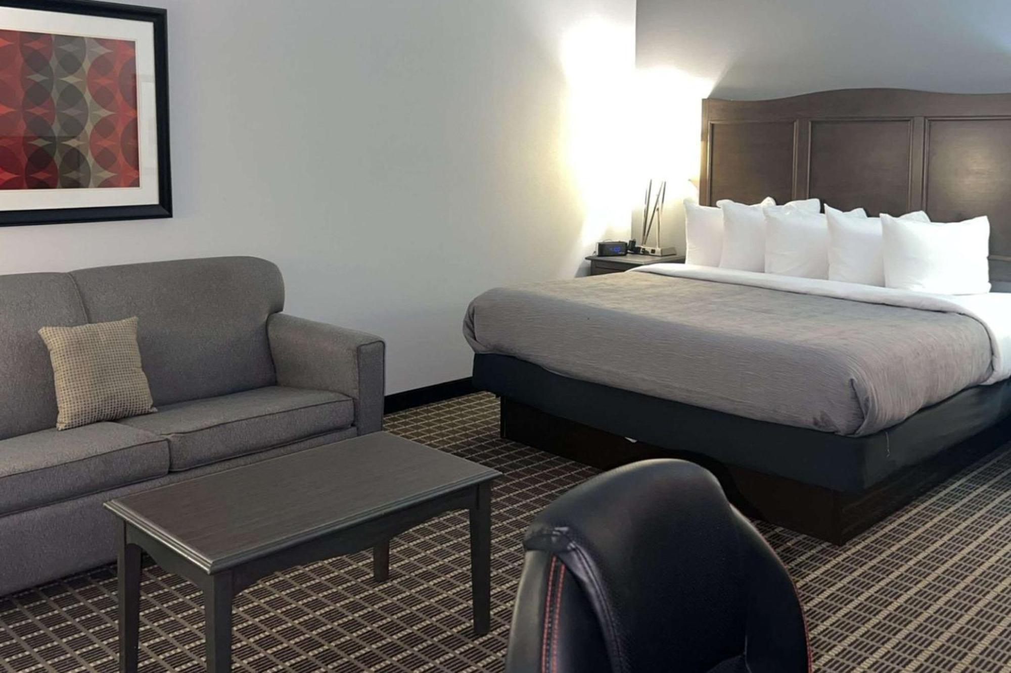 Quality Inn & Suites Pearsall Kültér fotó