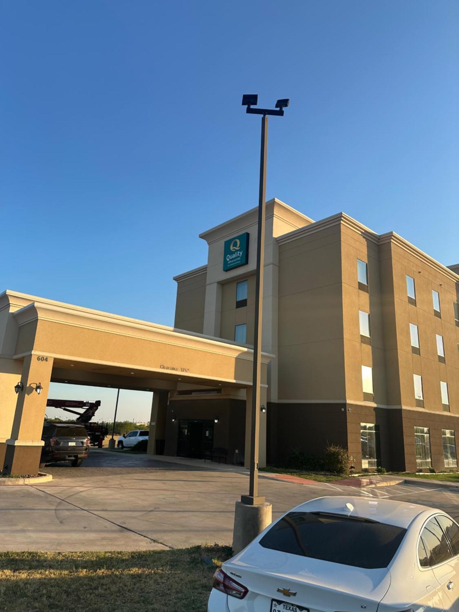 Quality Inn & Suites Pearsall Kültér fotó